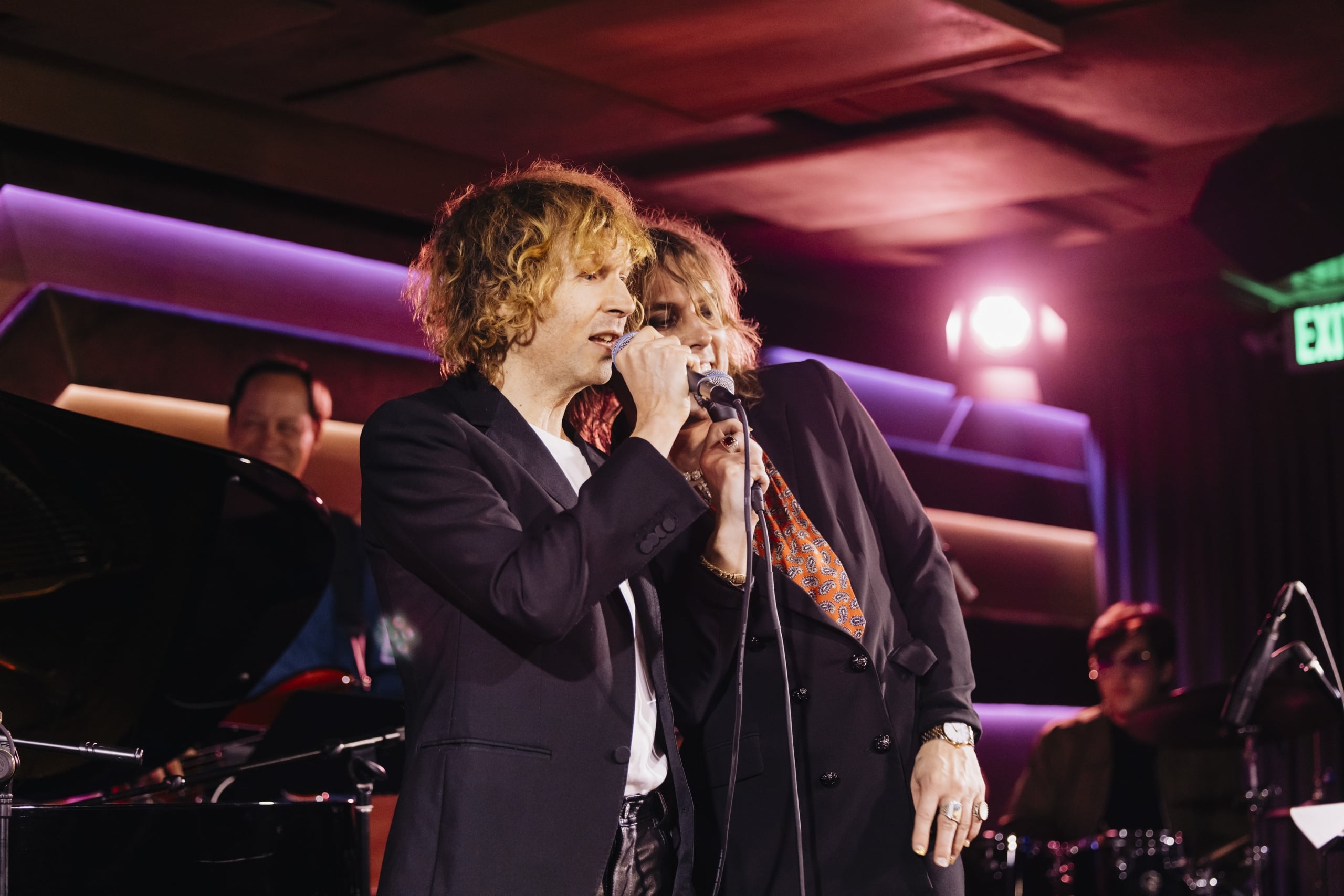 Beck and Luke Spiller performing at Live at The Sun Rose